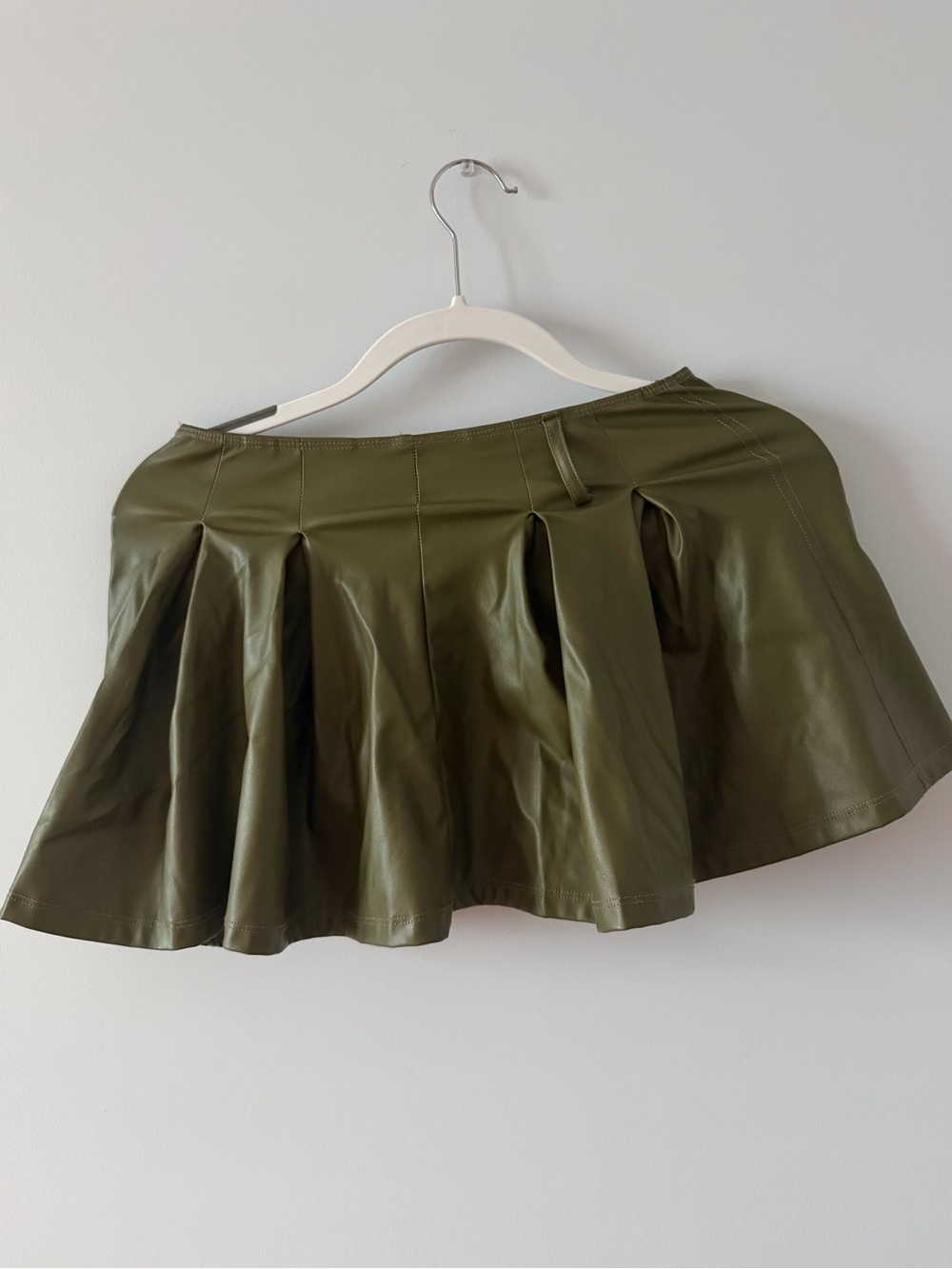 Olive Green Pleated Faux Leather Mini Skirt